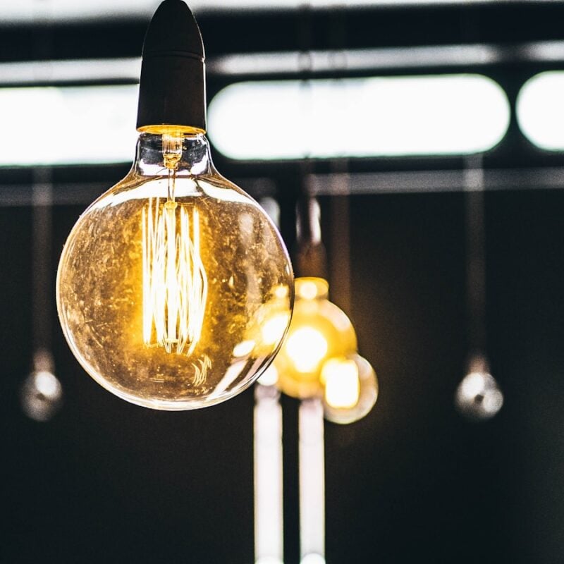 Luce fix casa monoraria